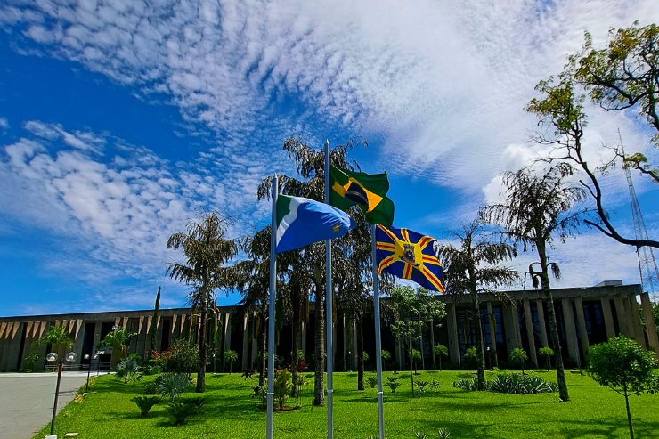 Imagem: A sede do Poder Legislativo fica na Avenida Desembargador Nunes da Cunha, Bloco 9, no Parque dos Poderes 