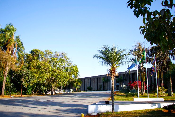 Imagem: Assembleia Legislativa recebeu os projetos de lei do Poder Executivo nesta terça-feira 