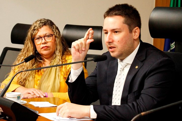 Imagem: Proposta criada pelo deputado João Henrique, fará debates e ações visando a proteção da vida, da mulher, da criança e da família