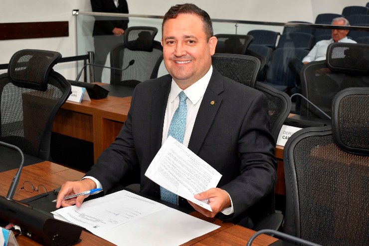 Imagem: Marcio Fernandes é o presidente da Comissão de Agricultura, Pecuária e Políticas Rural, Agrária e Pesqueira
