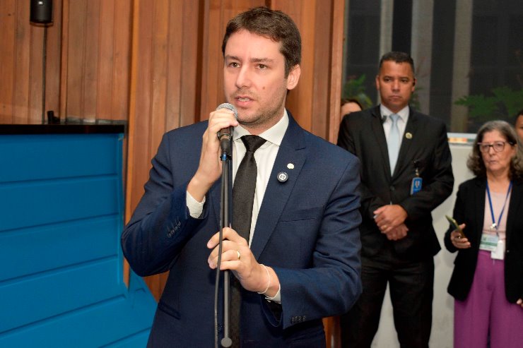 Imagem: Deputado João Henrique faz uso da palavra em sessão ordinária da ALEMS; parlamentar é o autor da proposta