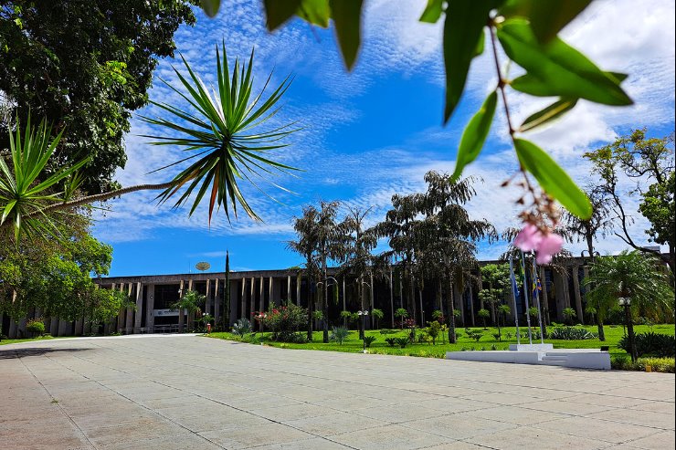 Imagem: A agenda da semana na ALEMS conta com a realização de reuniões e sessões plenárias 