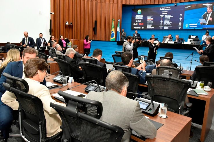 Imagem: Deputados aprovaram três matérias durante a Ordem do Dia desta terça-feira 
