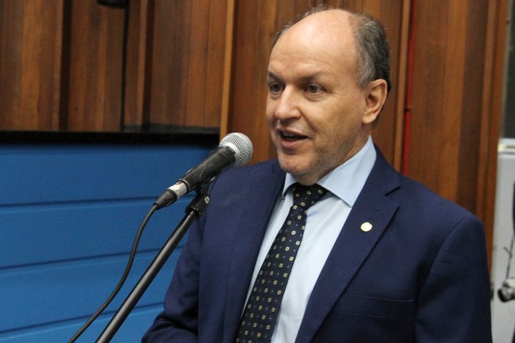 Imagem: O deputado estadual Junior Mochi é o autor da nova lei, que dá denominação ao trecho da MS-244 