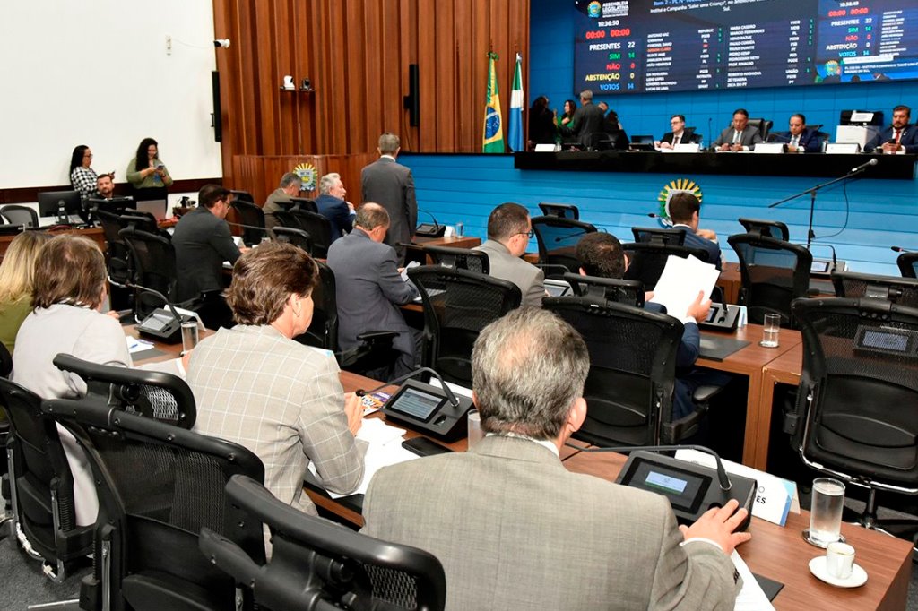 Imagem: Projetos serão analisados e votados durante sessão plenária, que tem início às 9h com transmissão ao vivo