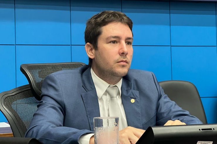 Imagem: Proposta visa agilizar a inserção no mercado de trabalho e reduzir reprovações por ansiedade nas provas teóricas