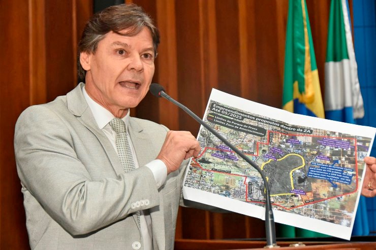 Imagem: Deputado Paulo Duarte denuncia que construções no entorno da reserva do Parque do Prosa e dos Poderes irá impermeabilizar o local, causando imensos prejuízos para fauna e flora.