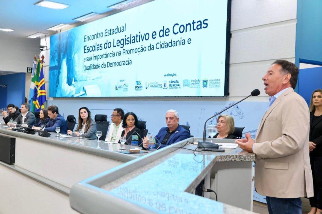 Imagem: Presidente Gerson Claro: "Escolas do Legislativo devem servir para a qualificação e valorização do debate"