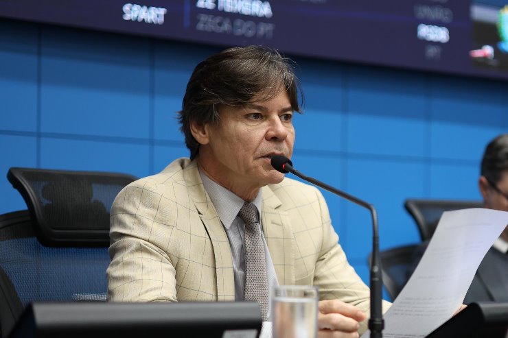 Imagem: Paulo Duarte pede nova linha de ônibus ligando 3 bairros ao Terminal Nova Bahia, em Campo Grande. Avanço pra mobilidade urbana de quem mais precisa.