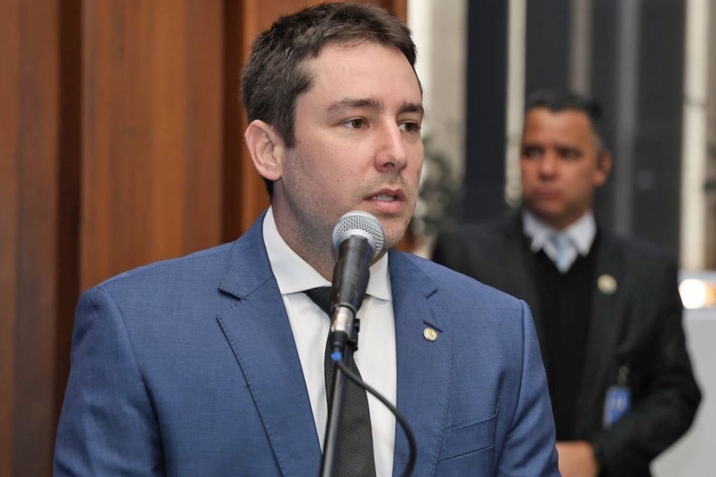 Imagem: O deputado João Henrique protocolou matéria que promovo experiência prática e aptidões pessoais 