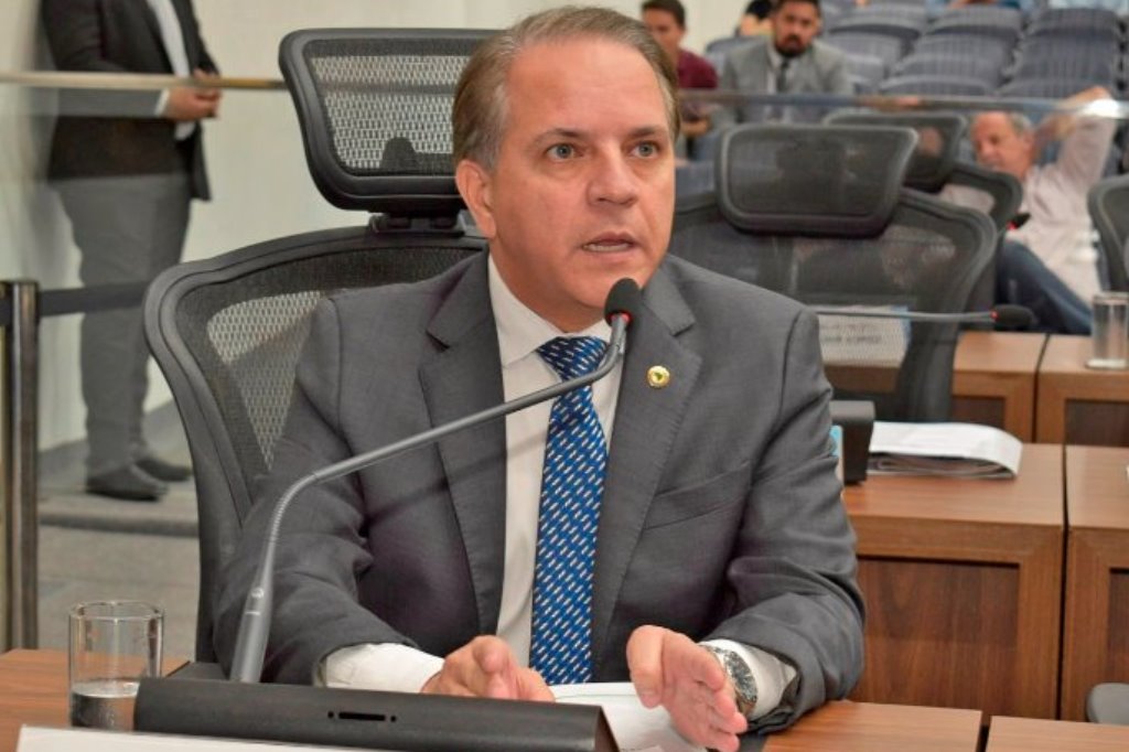 Imagem: Coronel David protocolou projetos que tratam da proibição de cobrança de juros em consignados e medidas de segurança contra invasões de imóveis em MS