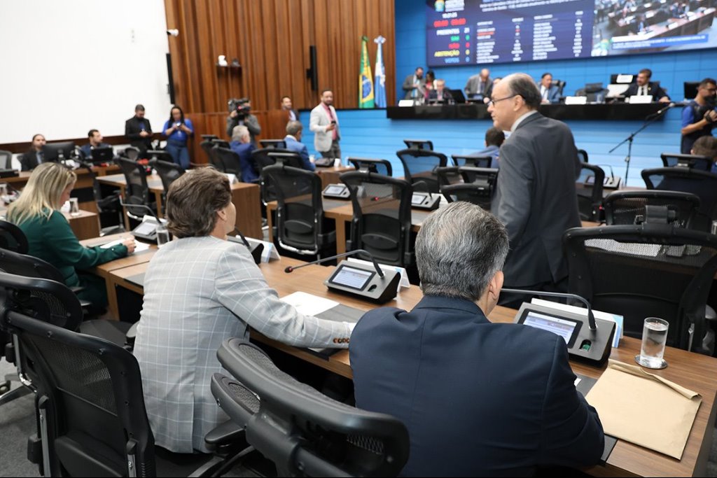 Imagem: Sessão plenária da ALEMS é realizada de terça-feira à quinta-feira, tem início às 9h e é aberta à participação de toda a população 