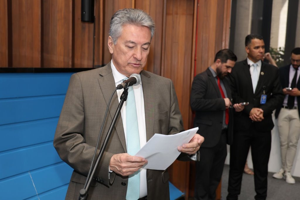 Imagem: A matéria que altera a resolução vigente é de autoria de Roberto Hashioka 