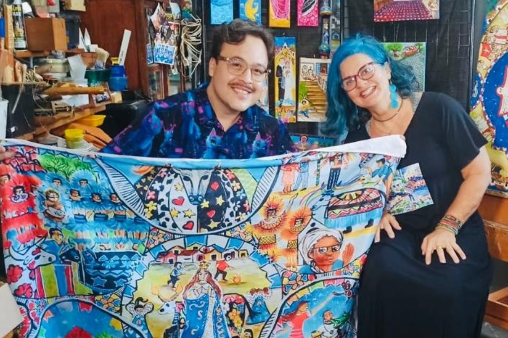 Imagem: Jornalista João Humberto entrevistou a artisa naïf Patricia Helney no seu estúdio em Campo Grande