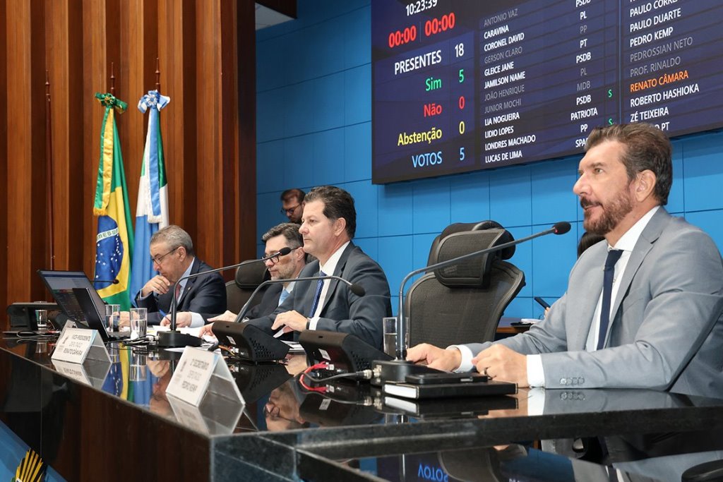 Imagem: Três propostas foram aprovadas durante a Ordem do Dia desta quinta-feira 