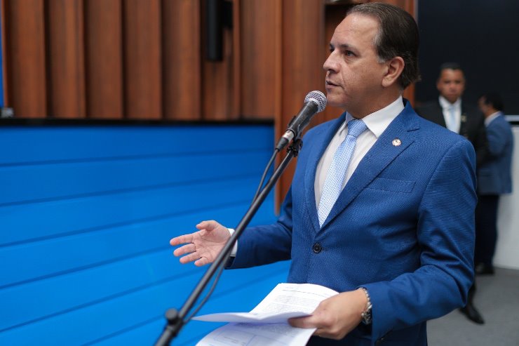 Imagem: deputado também solicitou a majoração no valor da hora extra devida aos policias civis