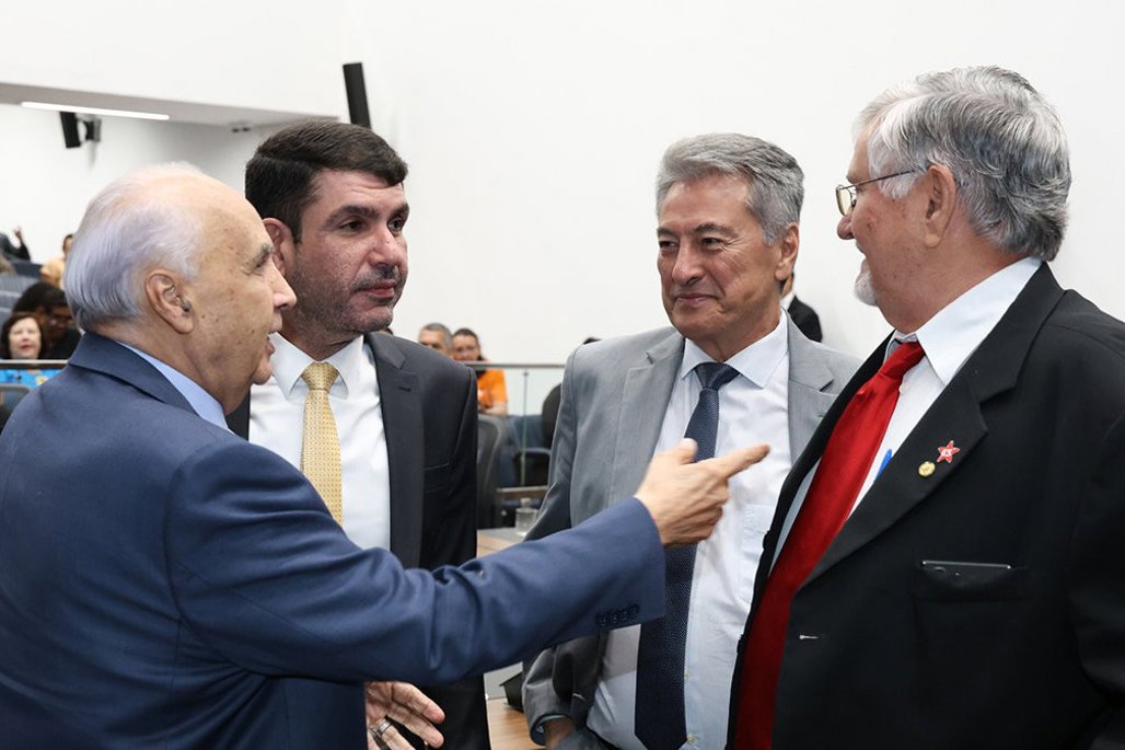 Imagem: Sessões são transmitidas ao vivo nos canais oficiais do Legislativo