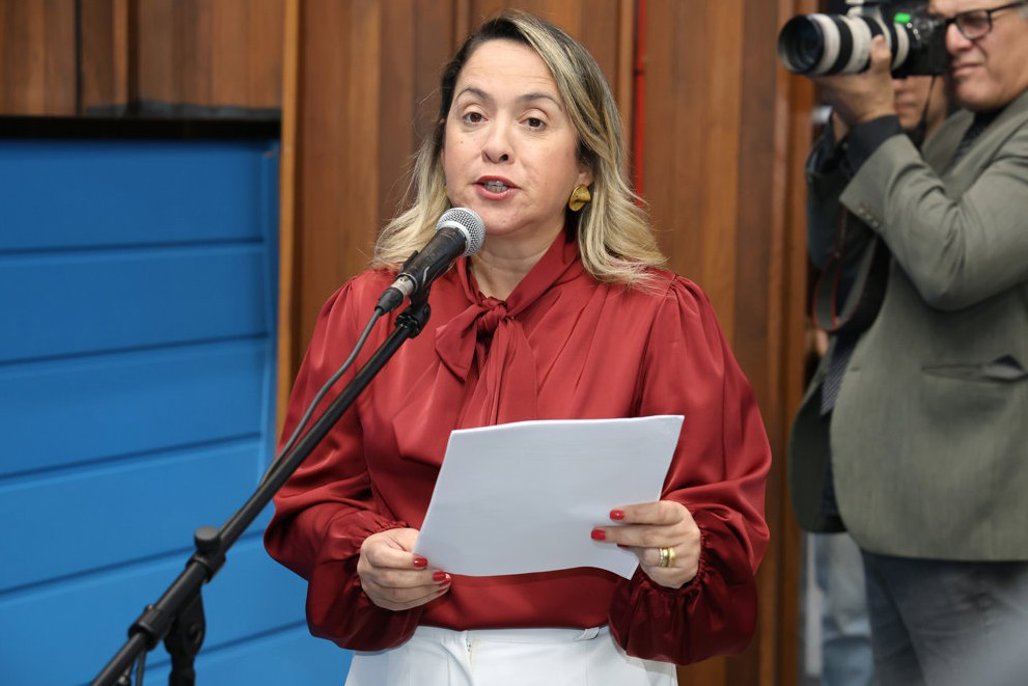 Imagem: Lia Nogueira é autora de matéria que é uma ferramenta contra a violência dirigida aos profissionais de saúde