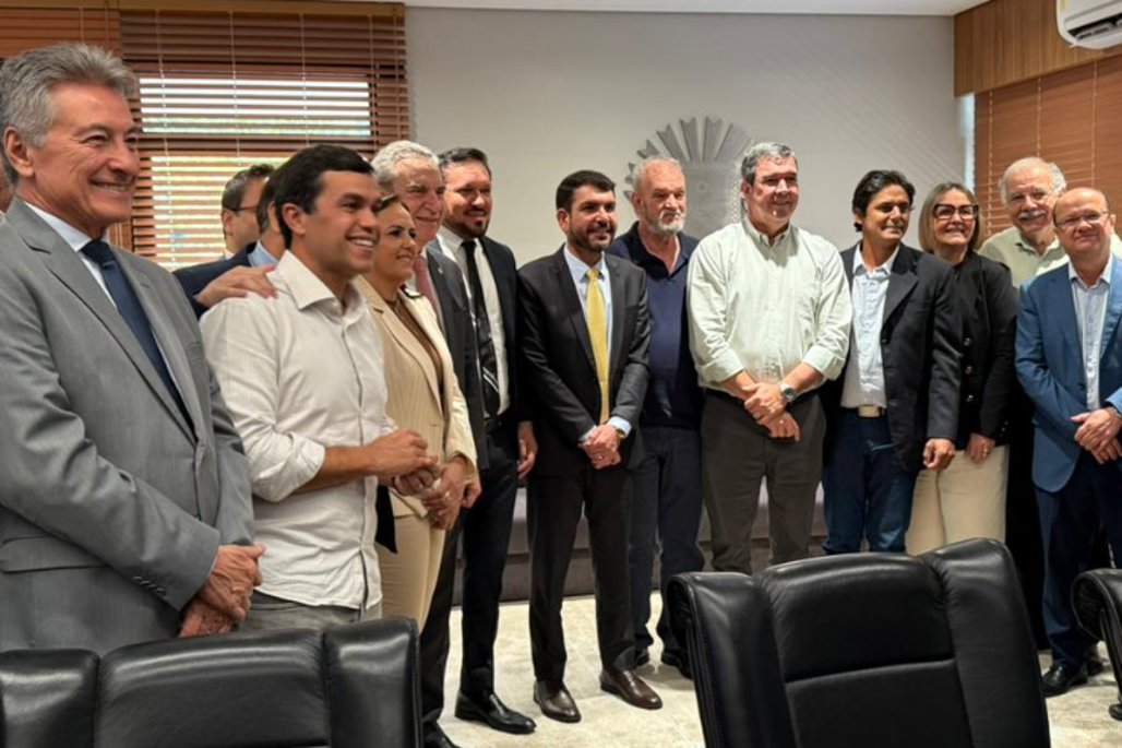 Imagem: Projetos aprovados incluem pavimentação, reforma de escolas e revitalização de prédios públicos