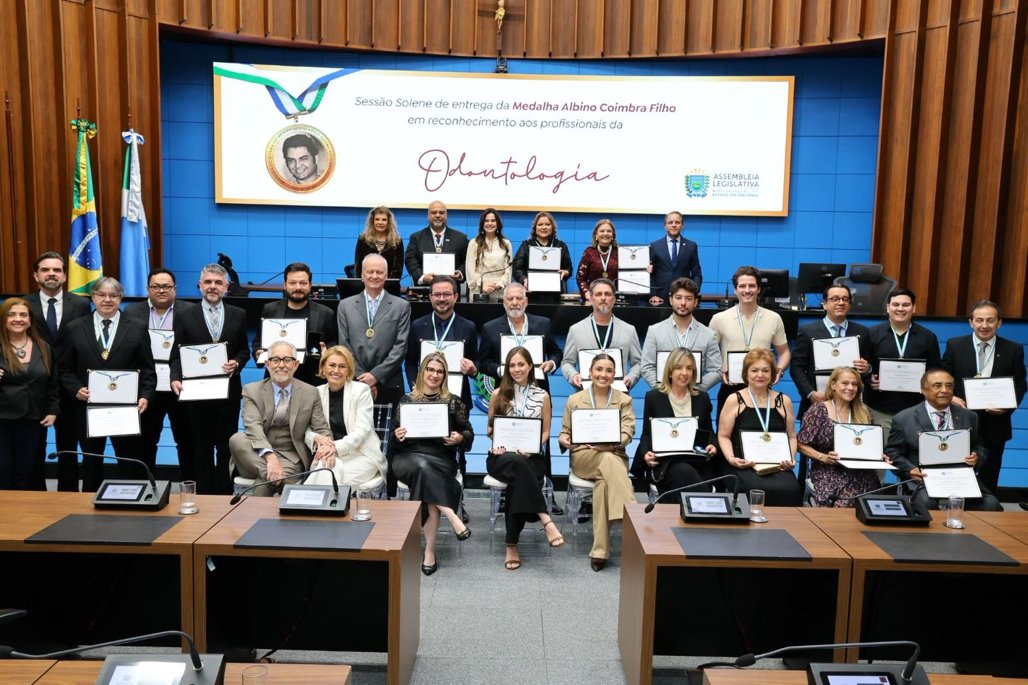 Imagem: Profissionais da Odontologia são reconhecidos em noite solene na Assembleia Legislativa 