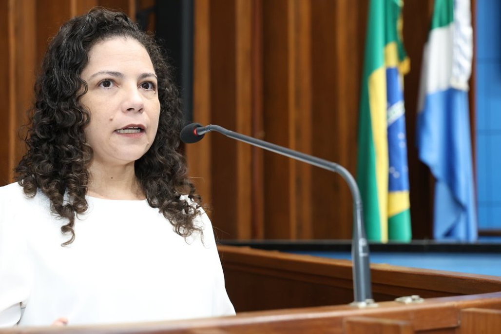 Imagem: Ana Cláudia Gomes é coordenadora-geral do Fórum dos Servidores Públicos do Estado de Mato Grosso do Sul 