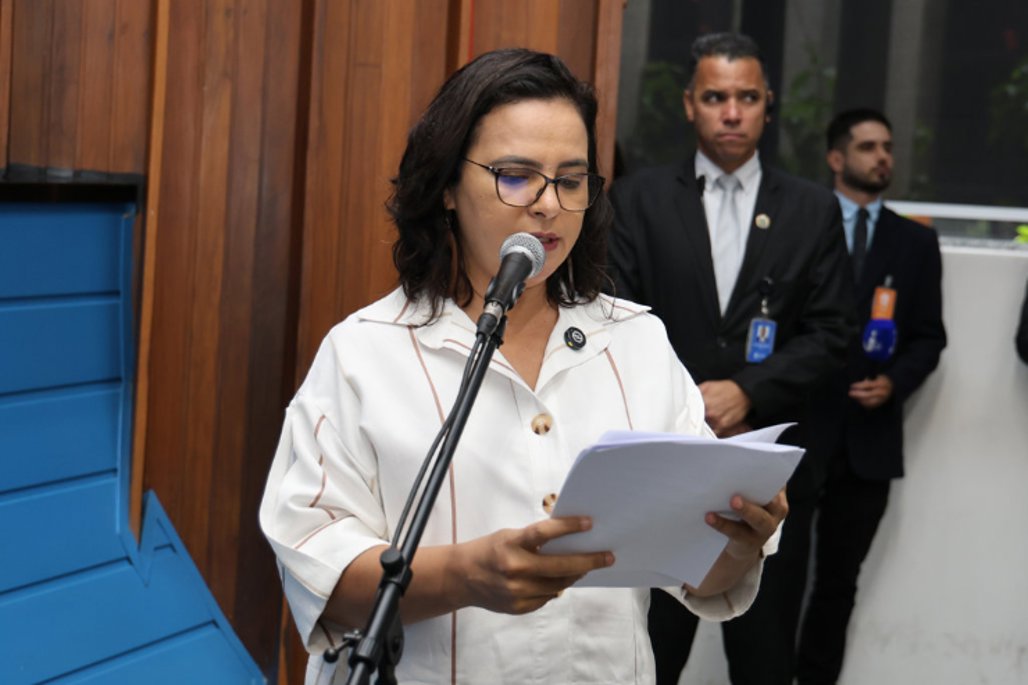 Imagem: PL do “Círculo do Cuidado” busca fortalecer o enfrentamento à violência familiar pela criação voluntária de espaços de escuta e acolhimento em estabelecimentos