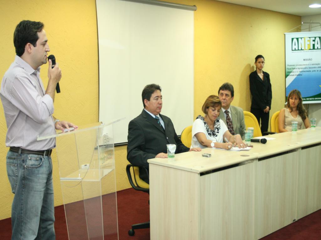 Imagem: Marcio Fernandes parabeniza nova diretoria