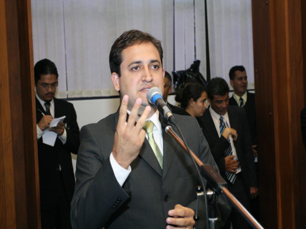 Imagem: Marcio Fernandes fala que Cuiabá é 3º graus mais quente