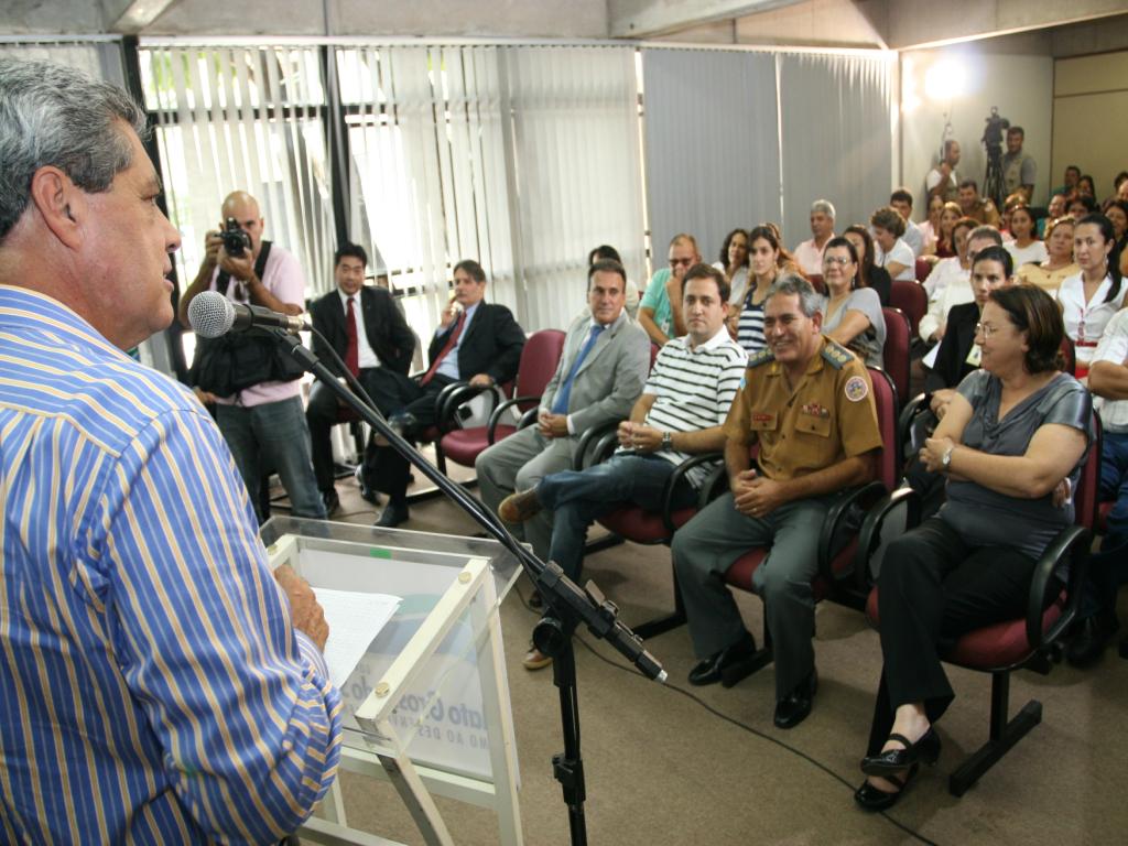 Imagem: André Puccinelli fala sobre doações para entidades