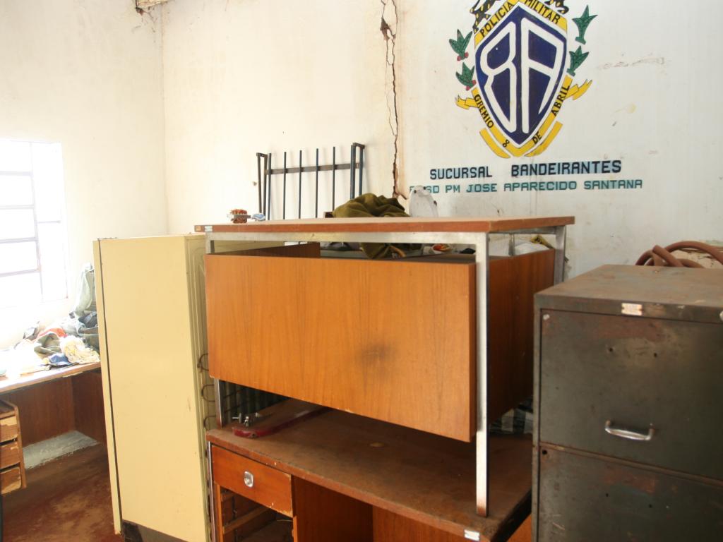 Imagem: Celas do semi-aberto da Polícia Civil de Bandeirantes 