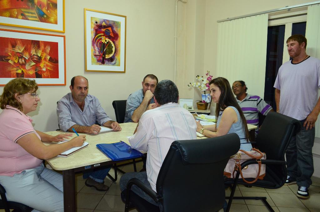 Imagem: Mara acompanha líderes de assentamentos ao Incra