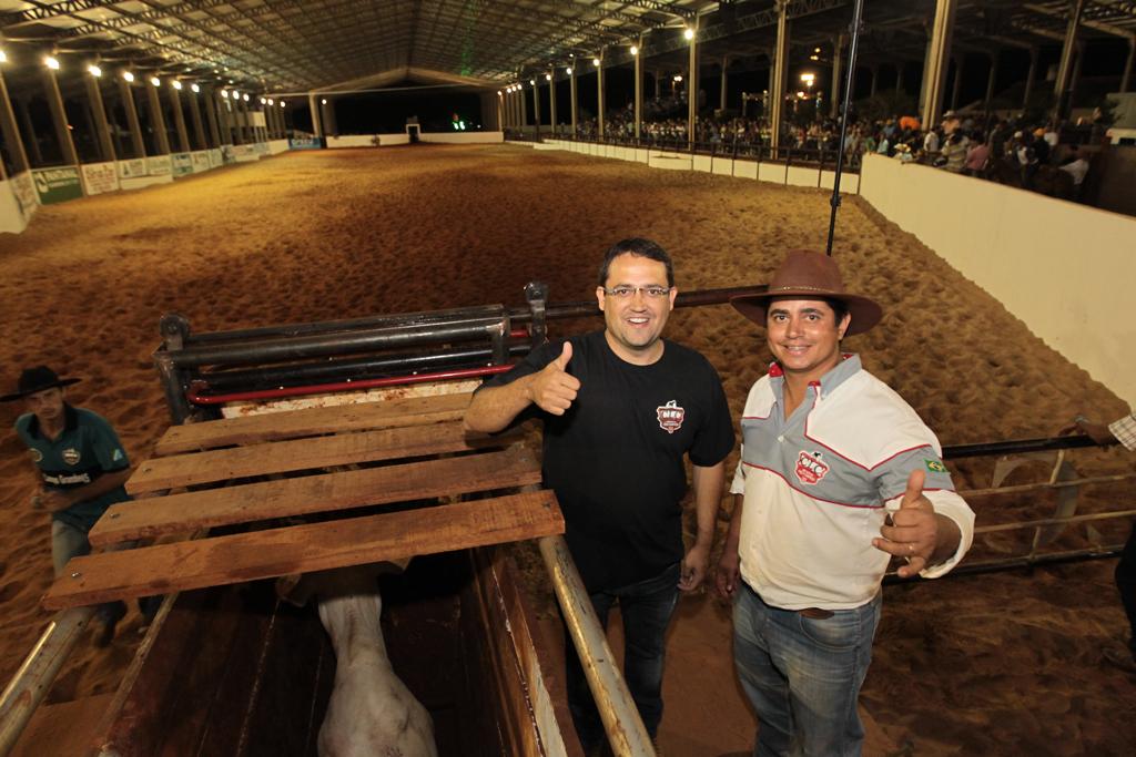 Imagem: O deputado foi recebido por Abeldes Petiço