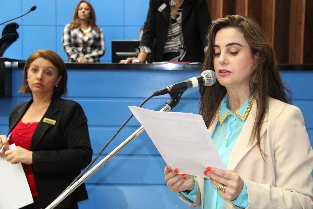 Imagem: Mara pede sinalização e lombada redutora