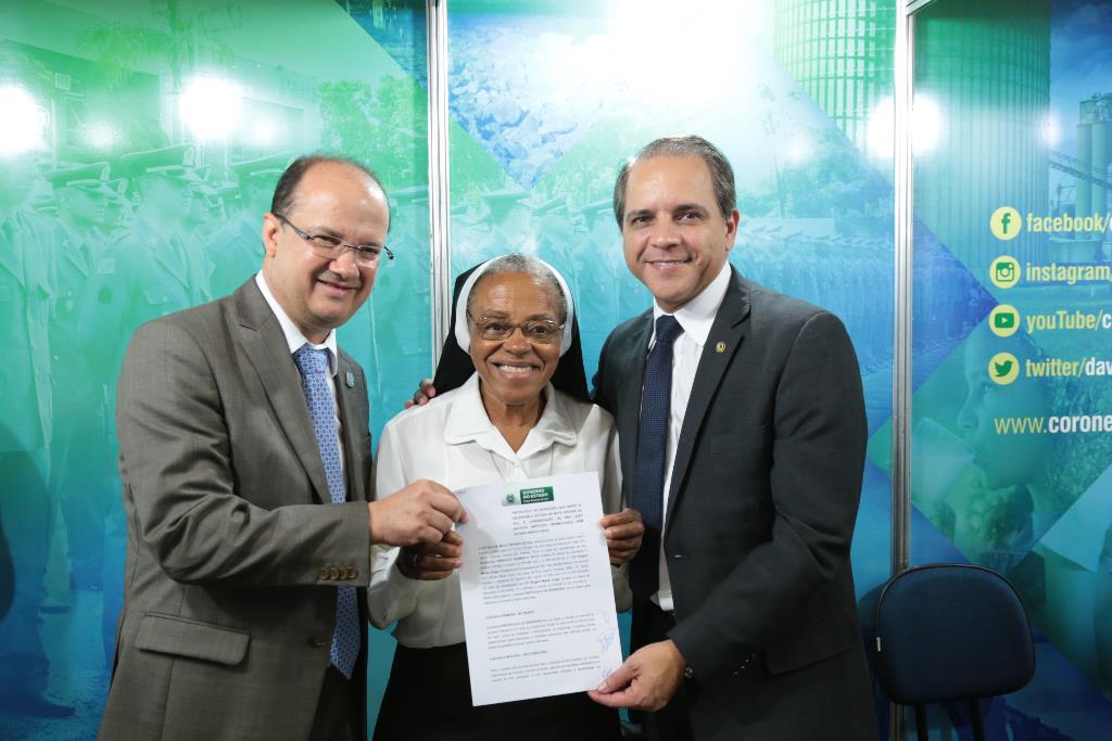 Imagem: Assinatura ocorreu em cerimônia solene 