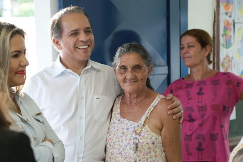 Imagem: Coronel David conhece realidade dos alunos da federação de deficientes físicos